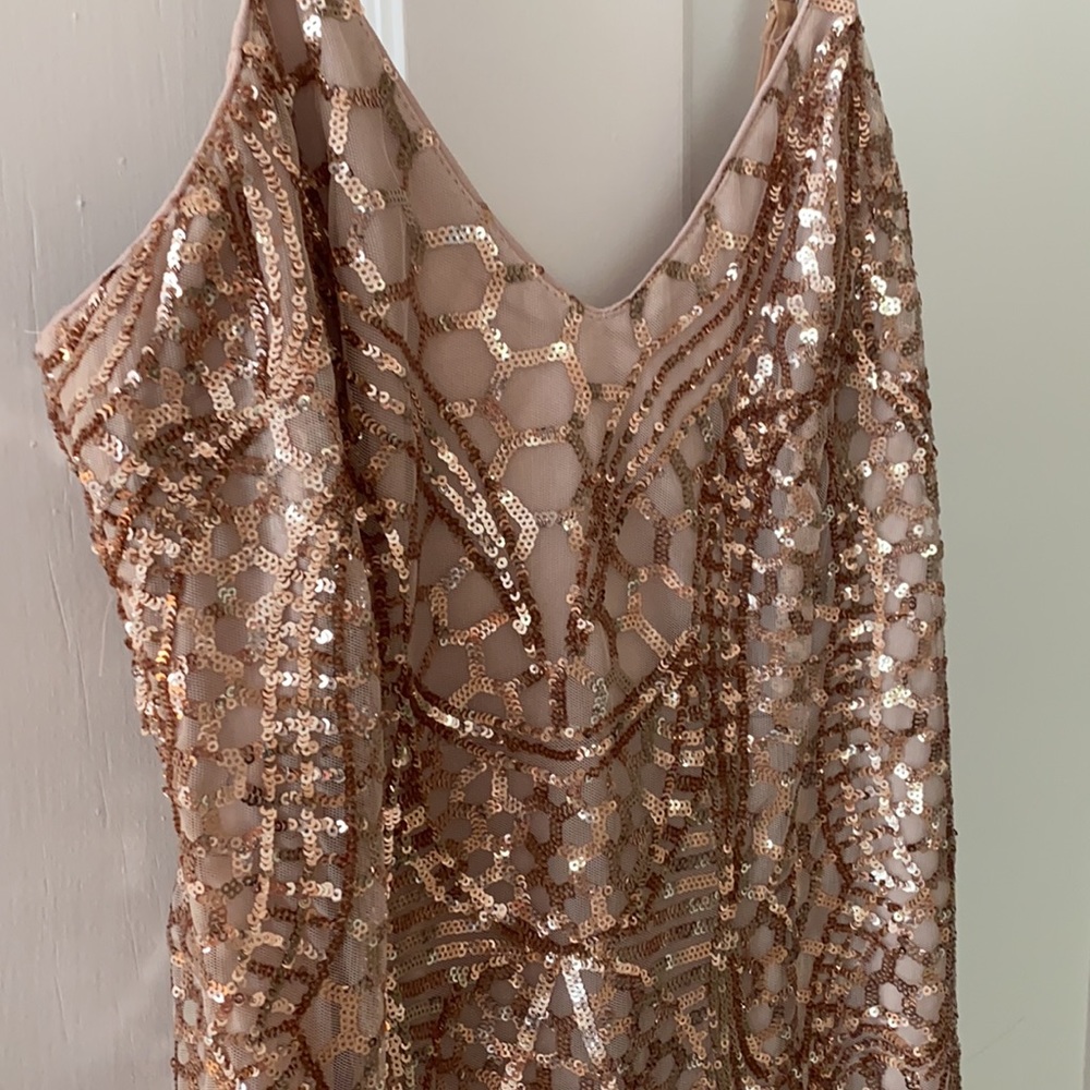 🎉HP🎉 NWT Showpo Sequin dress - Picture 9 of 12